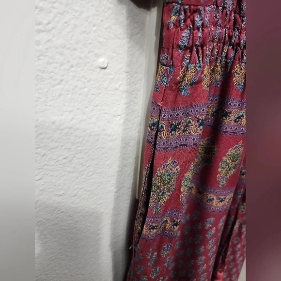 RAGA Avah Paisley Wine Front Pockets Off the Shoulder Jumpsuit Size M NWT - Picture 5 of 10